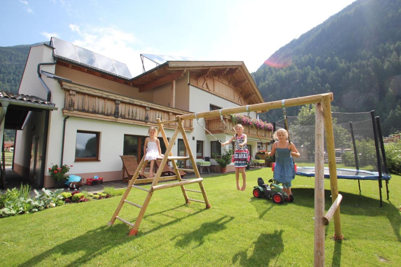 Landhaus Zell Längenfeld Dış mekan fotoğraf