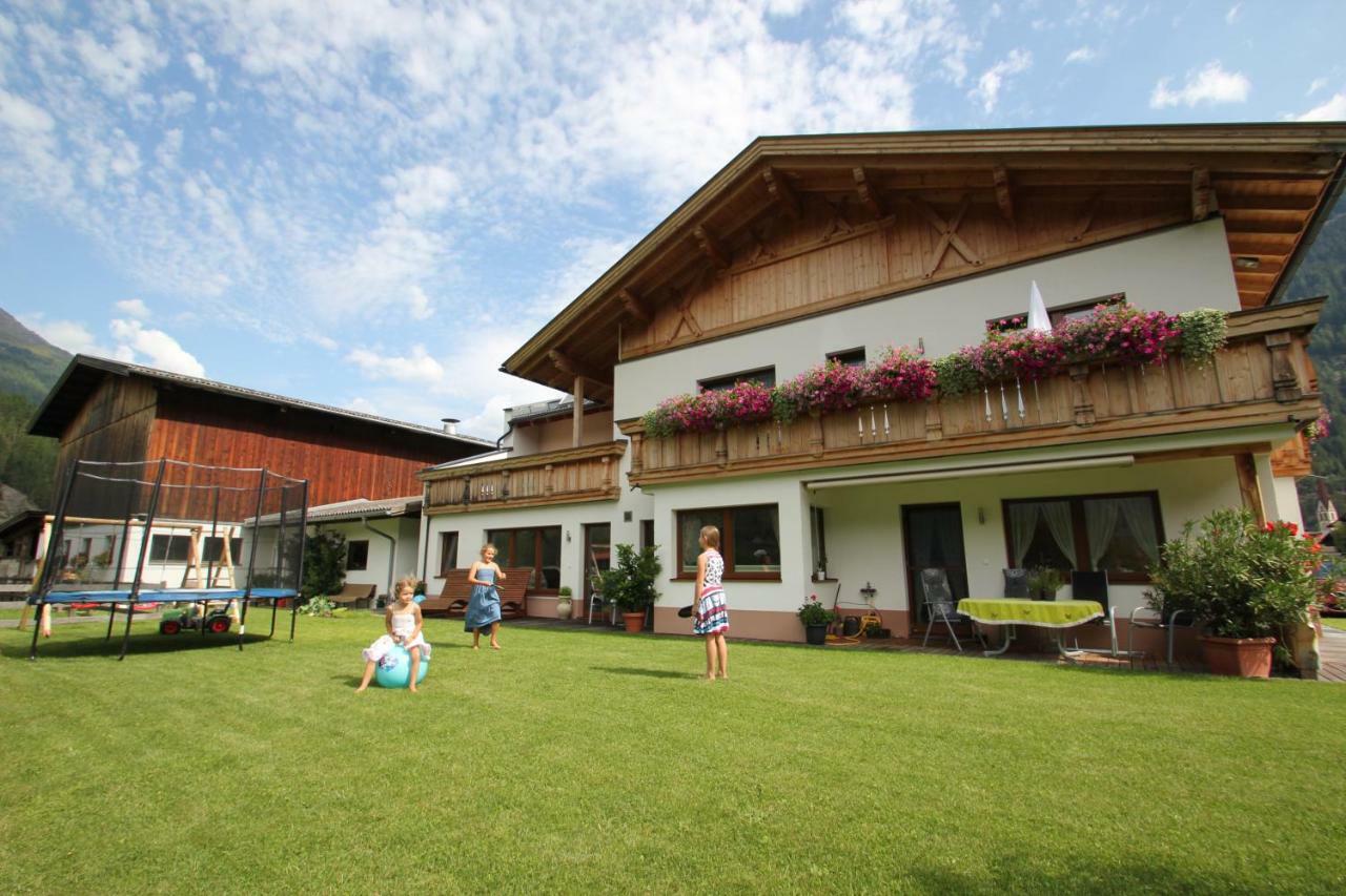 Landhaus Zell Längenfeld Dış mekan fotoğraf